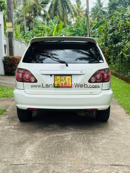 Toyota Harrier 1999 ( 076 882 9597 )