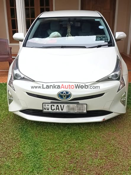 Toyota Prius 4th Generation 2016/2017