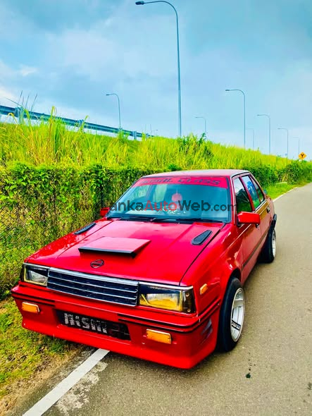 Nissan sunny HB 11