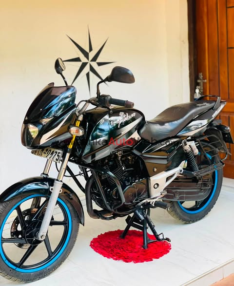 Pulsar 180